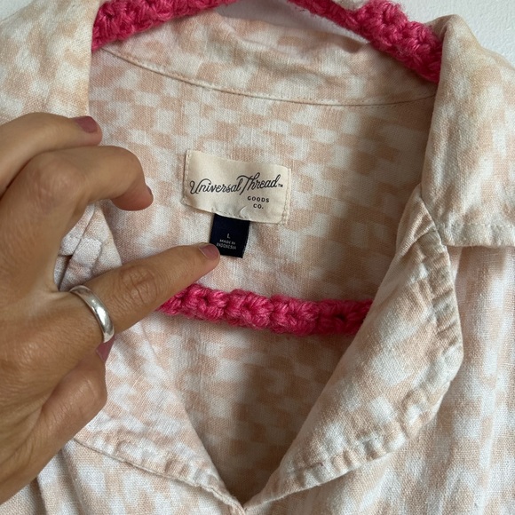 Universal Thread Cream Checkered Shirt - Picture 2 of 3